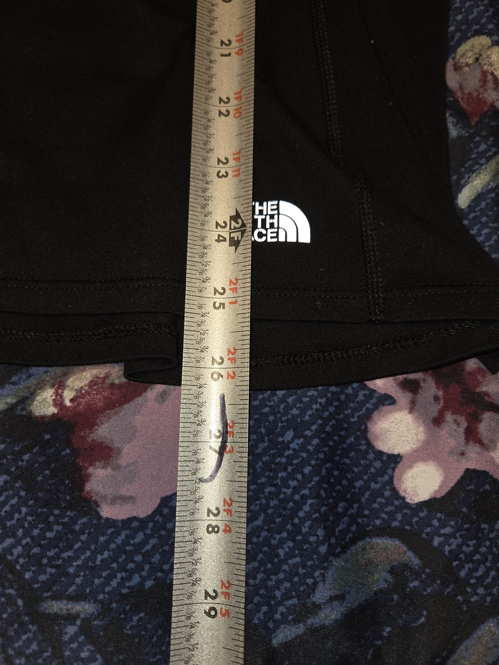 The North Face Black Short Sleeve Performance Tee - Picture 5 of 5